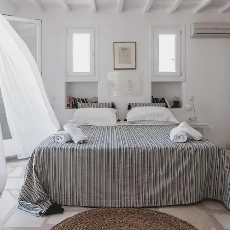 Jade By Mykonos Rocks * Glastros (Mykonos)